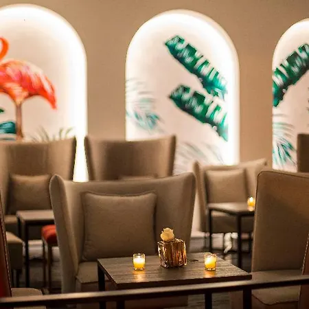 Padam Boutique 4* Tirana