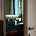 Padam Boutique Hotell