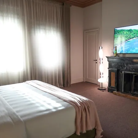 Padam Boutique Hotel