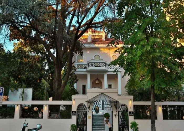 Padam Boutique Tirana